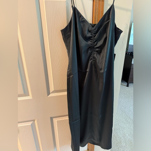 NWT Express Green Midi Slip Dress Size M - Picture 2 of 7